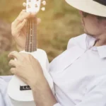 Apostila 350 Cifras Simplificadas Cavaquinho Victor Cazzoli Vale a Pena