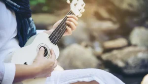 As Melhores Abordagens para Palhetada no Cavaquinho Sem Travar